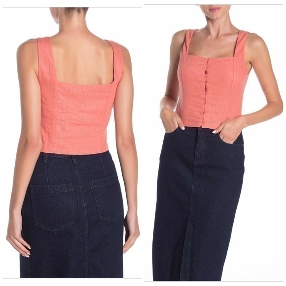 Astr Tops - 🌸 Square neck top with buttons